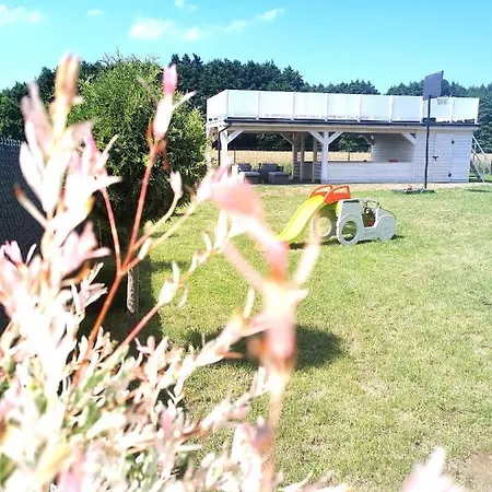 Casa de Férias Przy Morzu 550 M Do Plazy