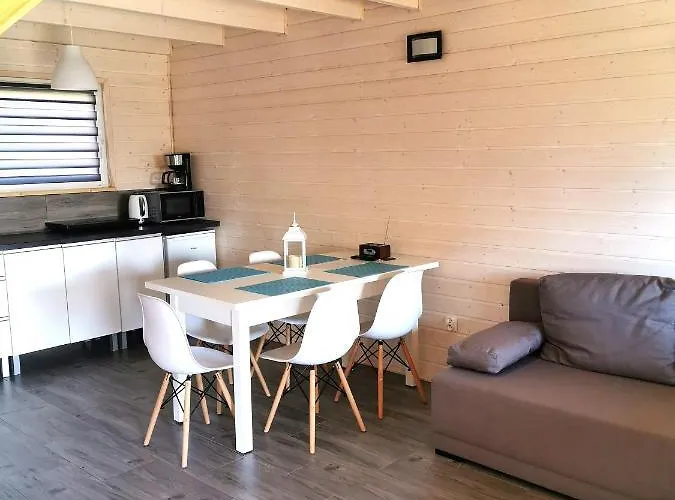 Przy Morzu 550 M Do Plazy Rusinowo (Slawno)